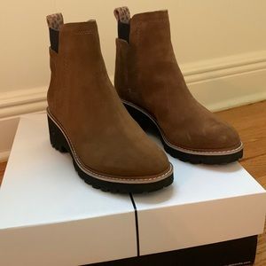 Dolce vita boots, size 6
